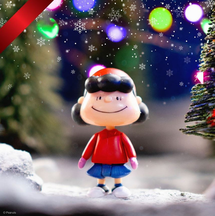 PEANUTS® Winter Lucy ReAction Figure